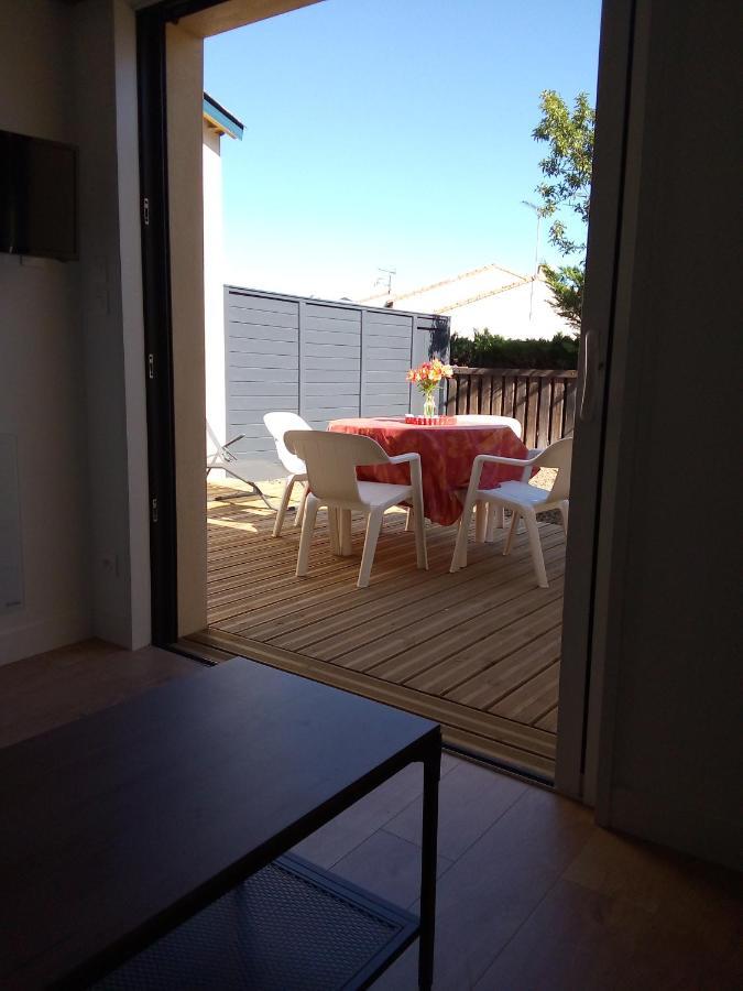 Au Refuge Des Farfas Apartamento Saint-Paul-en-Pareds Exterior foto